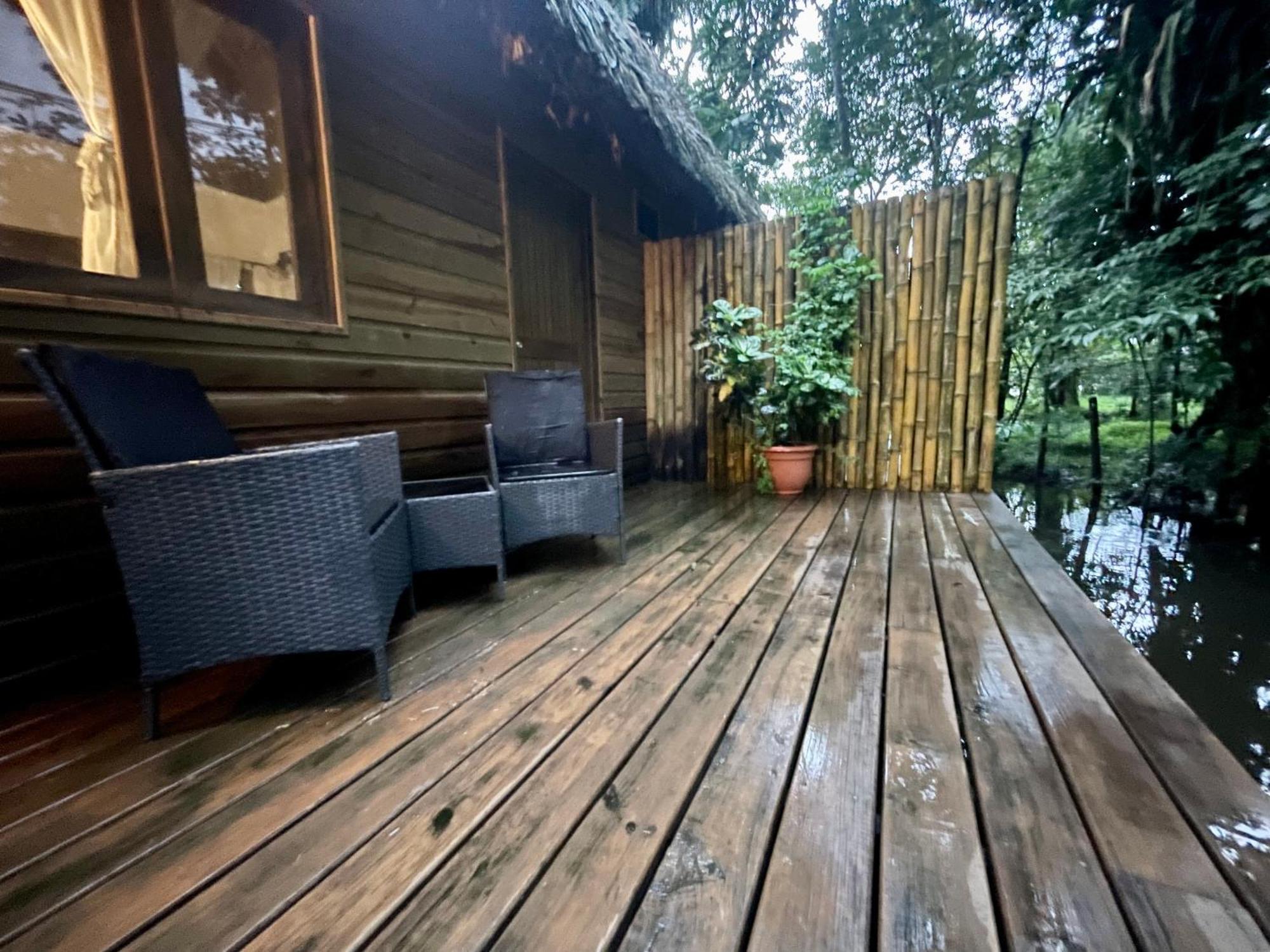Boatique Hotel And Marina Rio Dulce Δωμάτιο φωτογραφία
